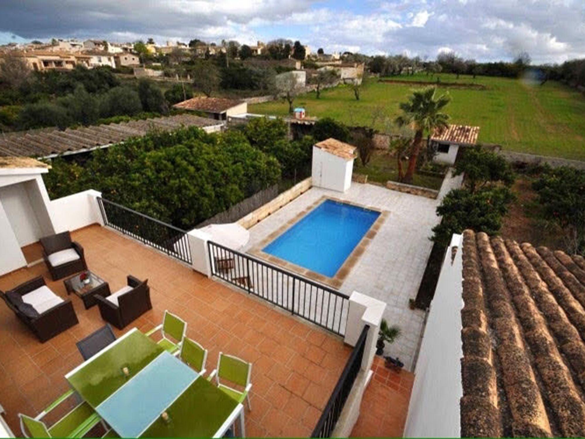 Pool And Views Llubí